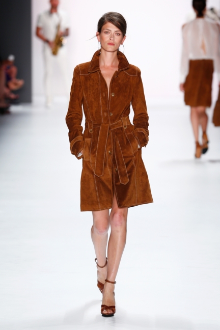 ss-2016_fashion-week-berlin_de_riani_56564