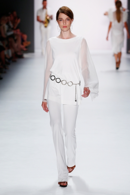 ss-2016_fashion-week-berlin_de_riani_56569