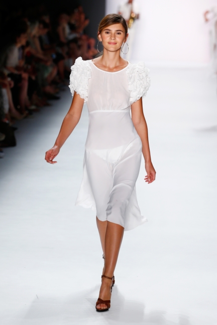 ss-2016_fashion-week-berlin_de_riani_56570