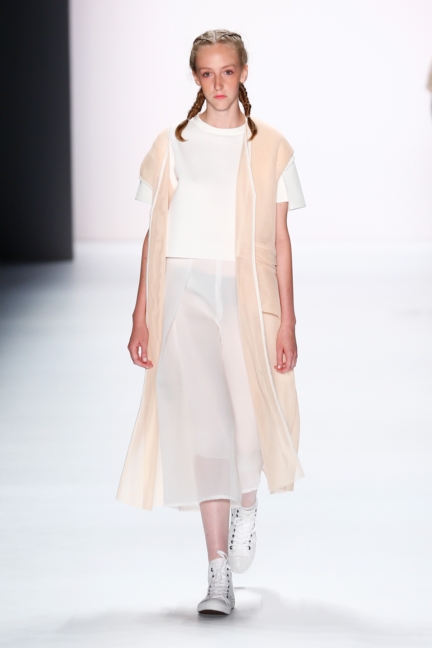 ss-2016_fashion-week-berlin_de_vektor_56437