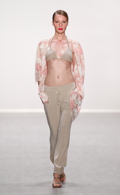 ss-2015_fashion-week-berlin_de_riani_47225