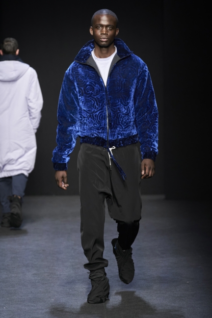 28-budapest-select-rf20-1372_zsigmond-dora