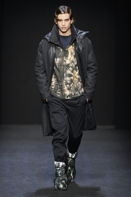 32-budapest-select-rf20-1448_zsigmond-dora