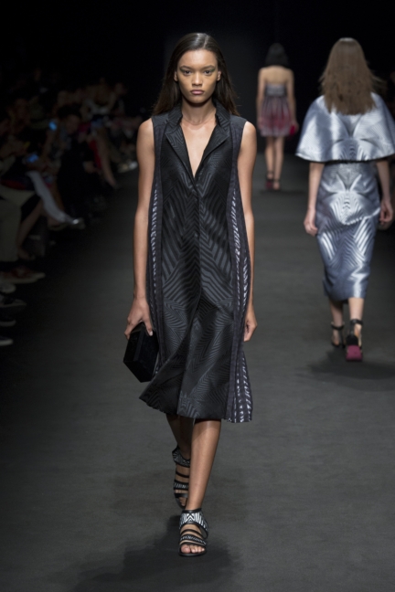 byblos-milan-fashion-week-spring-summer-2016-13