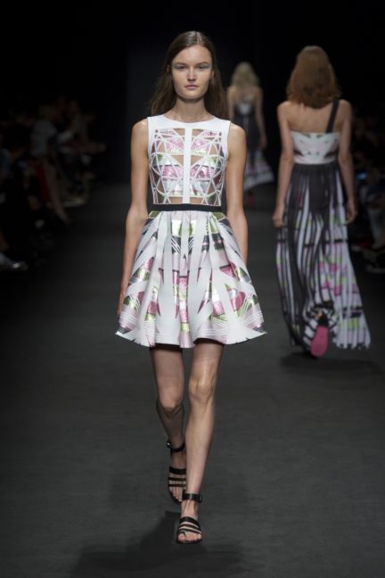 byblos-milan-fashion-week-spring-summer-2016-23