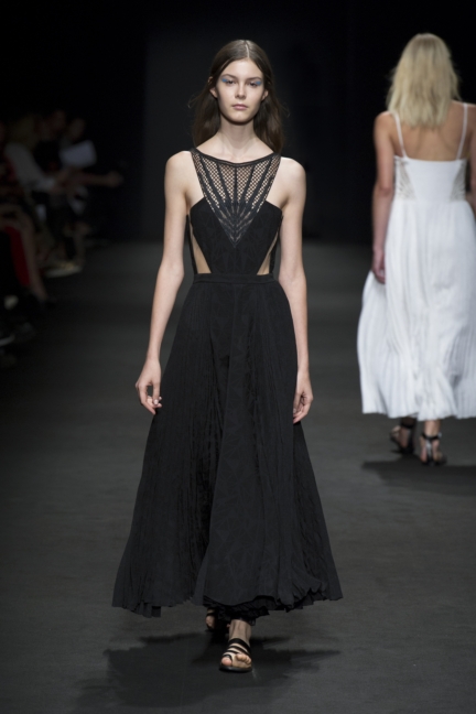 byblos-milan-fashion-week-spring-summer-2016-33
