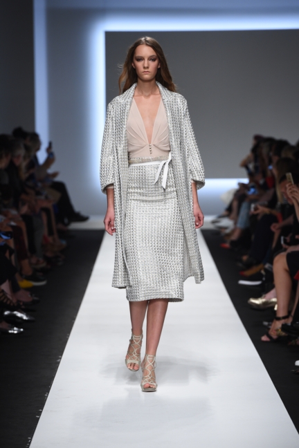 ermanno-scervino-milan-fashion-week-spring-summer-2016-runway-12