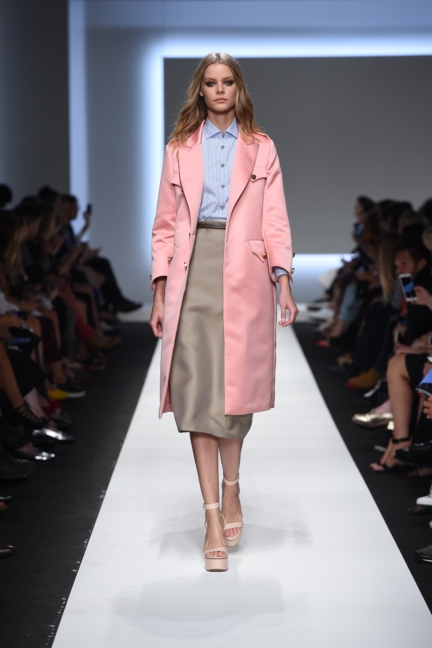 ermanno-scervino-milan-fashion-week-spring-summer-2016-runway-26