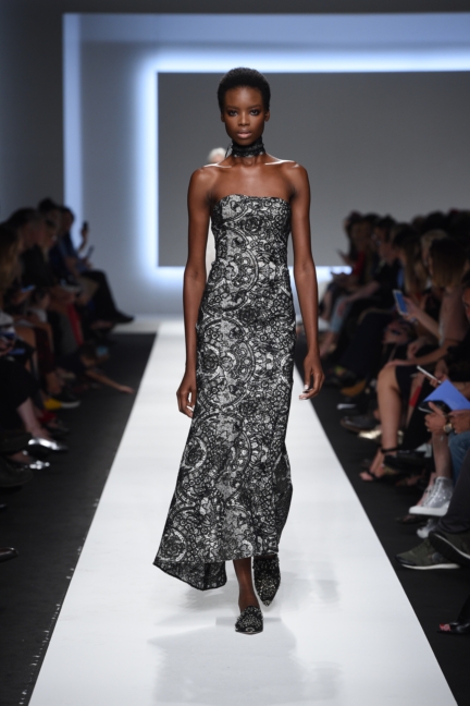 ermanno-scervino-milan-fashion-week-spring-summer-2016-runway-40