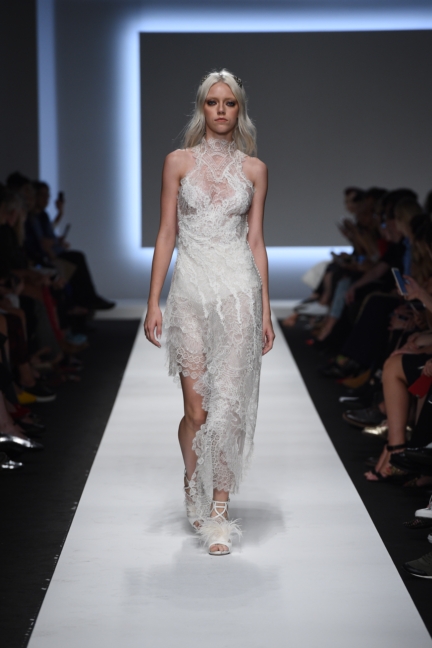 ermanno-scervino-milan-fashion-week-spring-summer-2016-runway-41