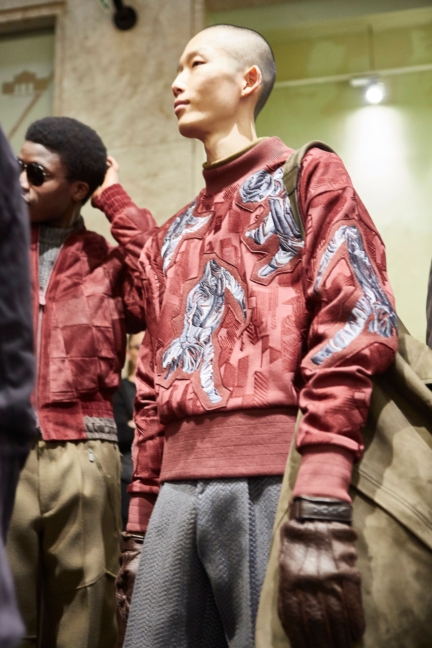 ermenegildo_zegna_fw2019_backstage_0008