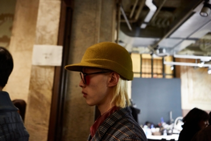 ermenegildo_zegna_fw2019_backstage_0060