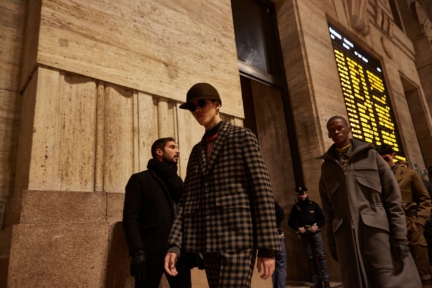 ermenegildo_zegna_fw2019_backstage_0065