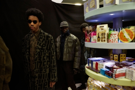 ermenegildo_zegna_fw2019_backstage_0069