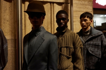 ermenegildo_zegna_fw2019_backstage_0075
