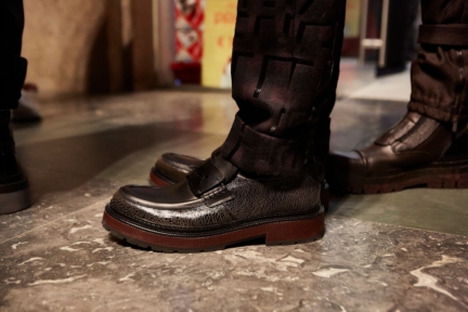 ermenegildo_zegna_fw2019_backstage_0094