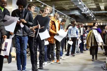 ermenegildo_zegna_fw2019_backstage_0106