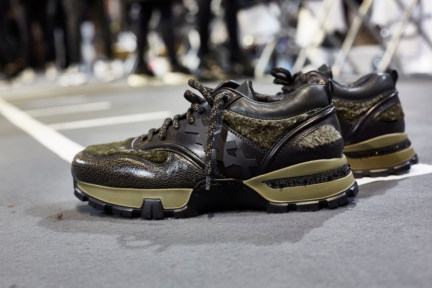 ermenegildo_zegna_fw2019_backstage_0121