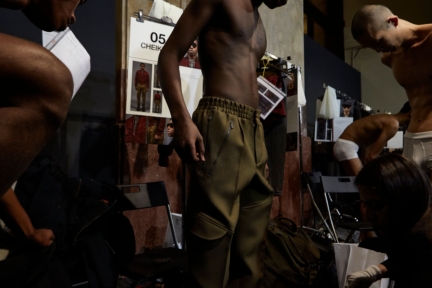 ermenegildo_zegna_fw2019_backstage_0139
