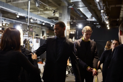 ermenegildo_zegna_fw2019_backstage_0150