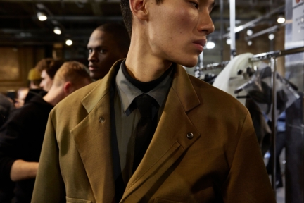 ermenegildo_zegna_fw2019_backstage_0153