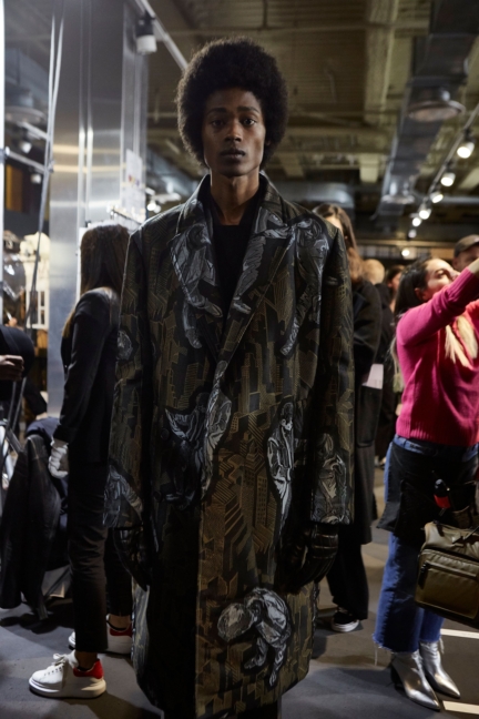 ermenegildo_zegna_fw2019_backstage_0158