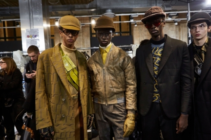 ermenegildo_zegna_fw2019_backstage_0163