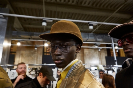 ermenegildo_zegna_fw2019_backstage_0167