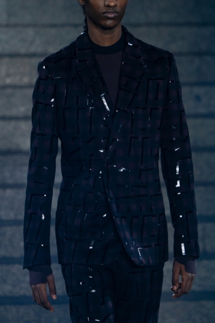 ermenegildo_zegna_fw2019_det_1095