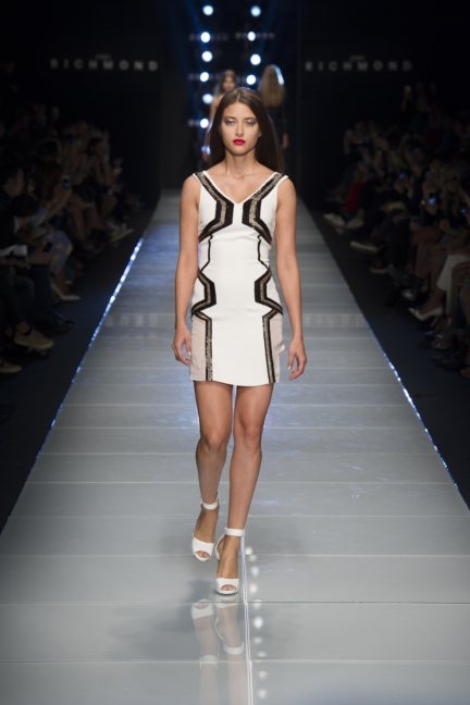 john-richmond-ss16-2