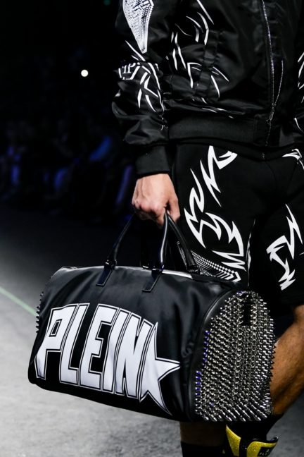 philipp-plein-mens-ss2020-details8590