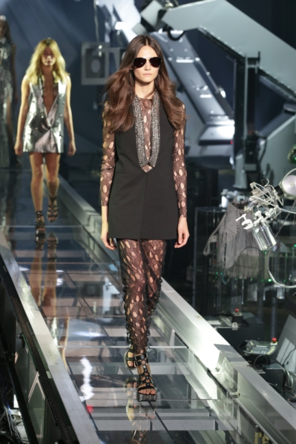 philipp-plein-milan-fashion-week-spring-summer-2016-30