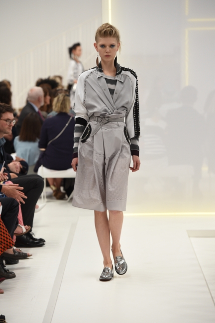 tods-milan-fashion-week-spring-summer-2016-21