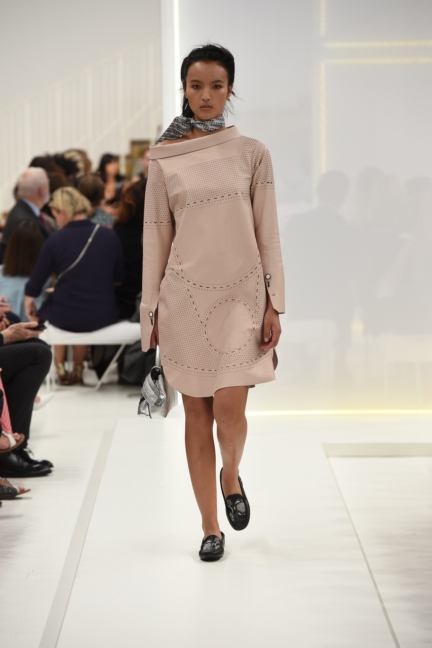tods-milan-fashion-week-spring-summer-2016-24