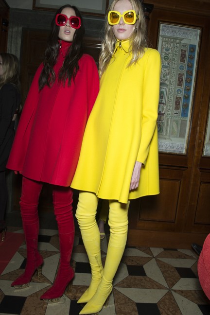 versace-milan-fashion-week-autumn-winter-2015-backstage-46