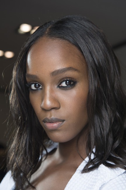 versace-milan-fashion-week-autumn-winter-2015-backstage-8