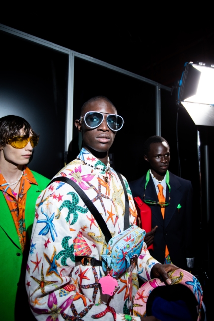 versace_ss21_backstage-4