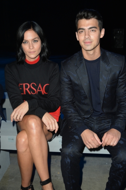 030_lezark-leigh-the-misshapesjoe-jonas_mnt_6360