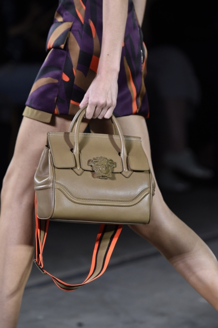 versace-milan-fashion-week-spring-summer-2016-show-detail-29