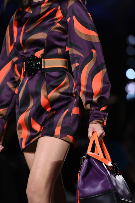 versace-milan-fashion-week-spring-summer-2016-show-detail-66