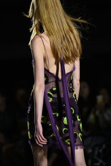 versace-milan-fashion-week-spring-summer-2016-show-detail-71