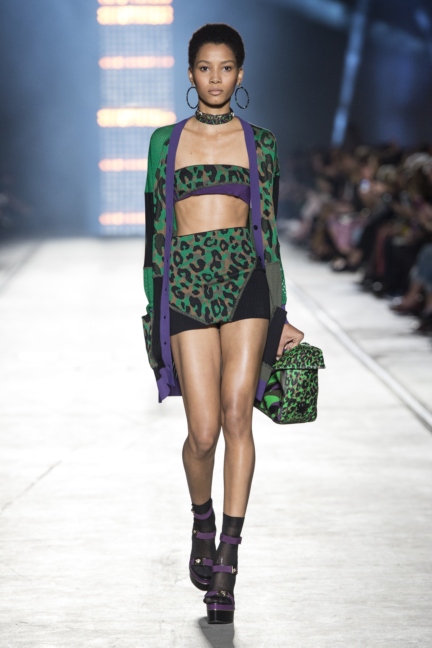 versace-women_ss16_look-11