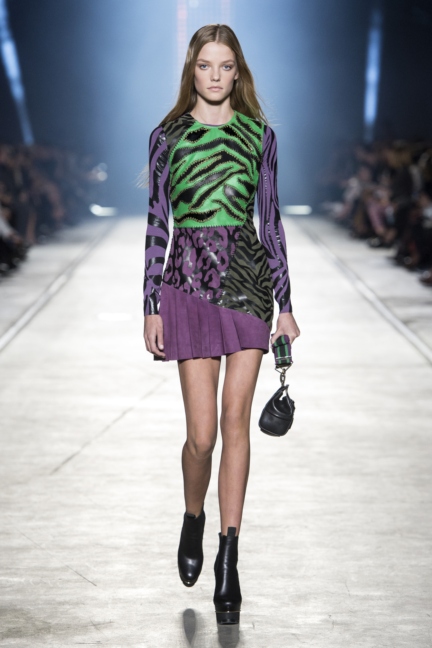 versace-women_ss16_look-15