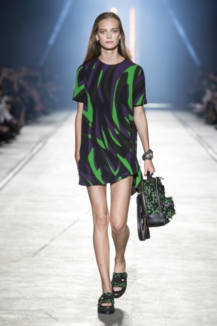 versace-women_ss16_look-16