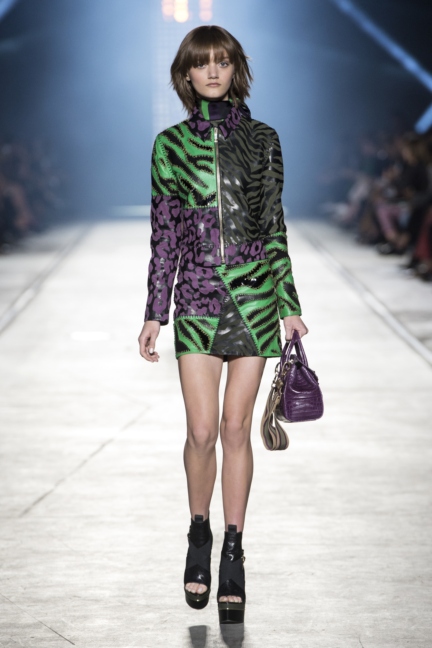 versace-women_ss16_look-17