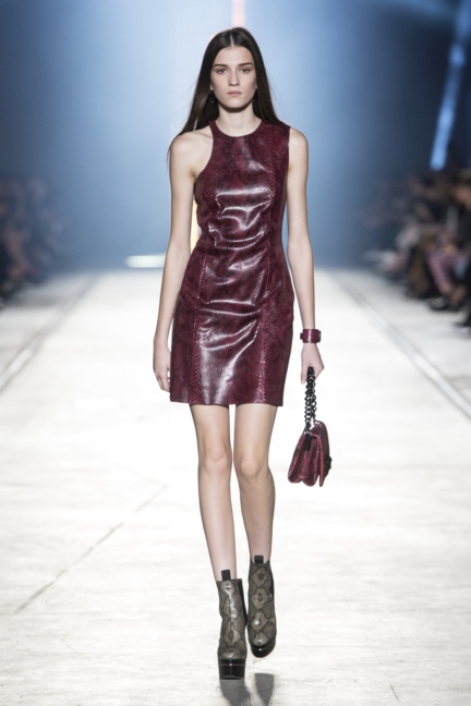 versace-women_ss16_look-21