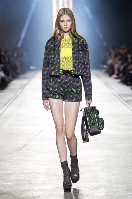 versace-women_ss16_look-33