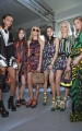versace-milan-fashion-week-spring-summer-2016-backstage-135