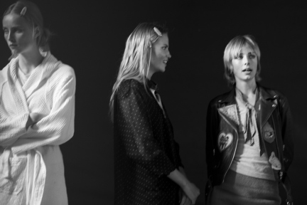 versace-milan-fashion-week-spring-summer-2016-backstage-175
