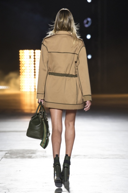 versace-women_ss16_look-4r